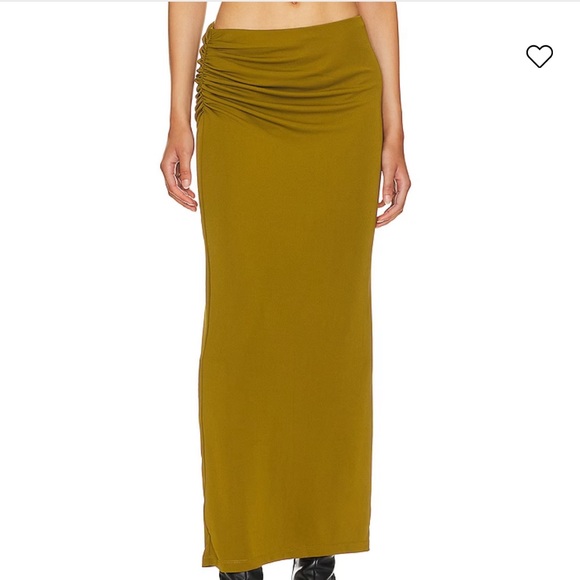 NBD Beeba Set - Bustier Top & Skirt in Olive Green - Picture 4 of 7